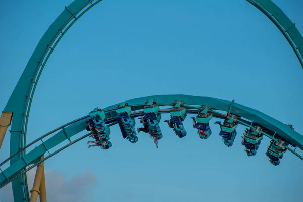 Orlando Florida August 2019 People Enjoying Loop Amazing Kraken Rollercoaster — Stock Photo, Image