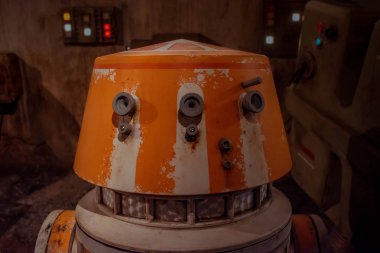 Orlando, Florida. 27 Eylül 2019. Star Wars Galaksilerindeki Robot Hollywood Stüdyolarında (130)