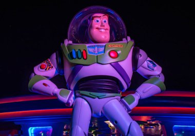 Orlando, Florida. 27 Eylül 2019. Hollywood Stüdyolarındaki Oyuncak Dünyası 'nda Buzz Işık Yılı' nın en iyi görüntüsü (140).