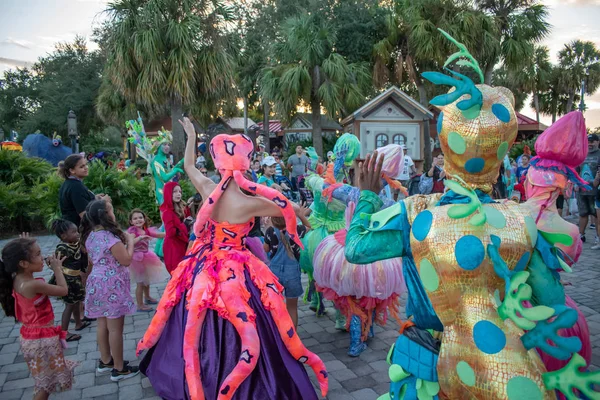 奥兰多 佛罗里达 2019年10月5日 在海洋世界中 海洋人物在舞动颤栗之歌 13首 — 图库照片