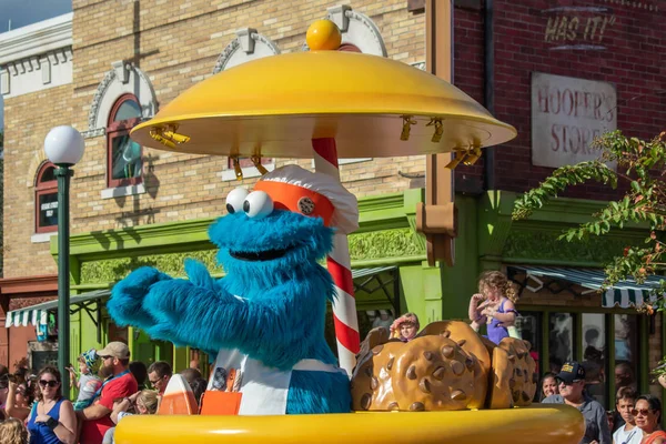 Orlando Florida Oktober 2019 Cookie Monster Sesame Street Party Parade — Stockfoto