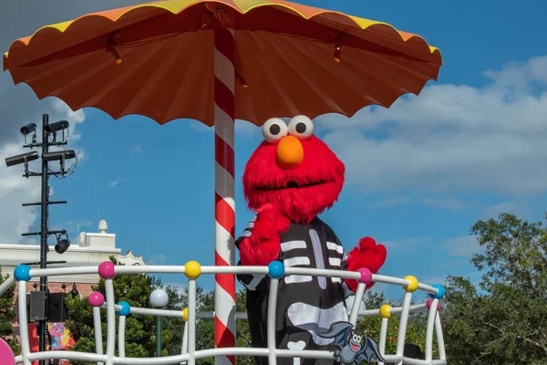 Orlando Florida Oktober 2019 Elmo Sesamstraat Parade Bij Seaworld — Stockfoto