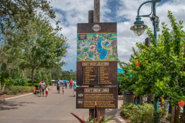 Orlando, Florida. 21 Eylül 2019. Seaworld 27 'de Craf Bira Yerleri işareti.