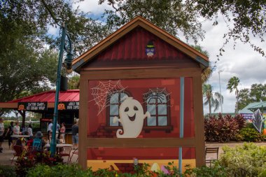 Orlando, Florida. 21 Eylül 2019. Seaworld 142 'de Cadılar Bayramı süslemeleri
