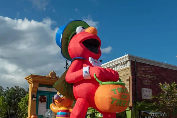 Orlando Florydzie Października 2019 Widok Góry Big Elmo Paradzie Sezamkowej — Zdjęcie stockowe
