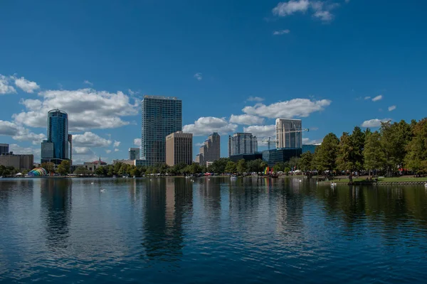 Orlando Florida October 2019 Panoramic View Building Dockside Lake Eola — ストック写真