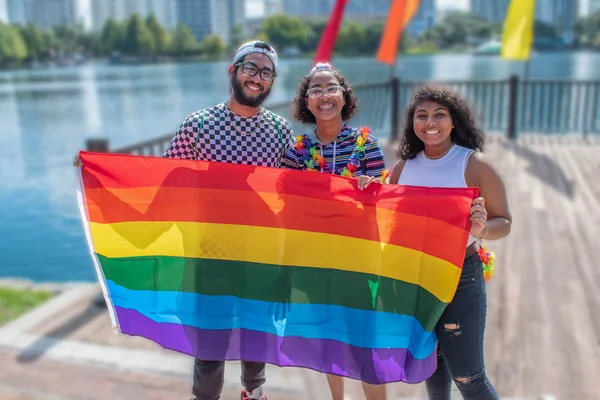 Orlando Florida Ottobre 2019 Simpatici Amici Con Bandiera Arcobaleno Come — Foto Stock