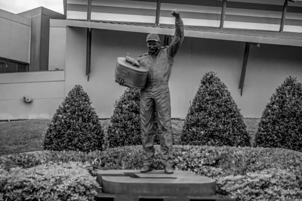 Ντατιτόνα Φλόριντα Ιουλίου 2019 Άγαλμα Dale Earnhardt Στη Daytona International — Φωτογραφία Αρχείου