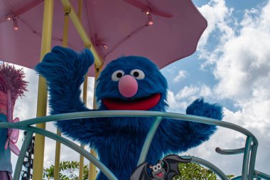 Orlando, Florida. 24 Ekim 2019. Seaworld 2 'de Susam Sokağı Parti Geçidi Grover.