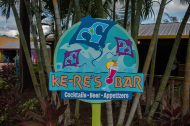 Orlando, Florida. 24 Ekim 2019. Aquatica 'daki Ke-res Bar tabelası.