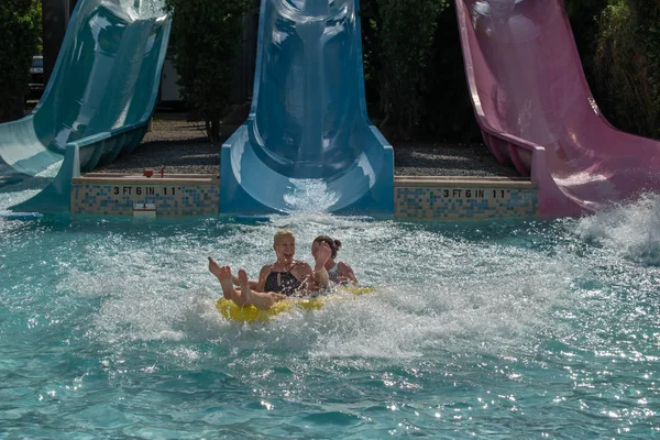 Orlando Florida October 2019 People Enjoying Omaka Rocka Attraction Aquatica — Stock Photo, Image