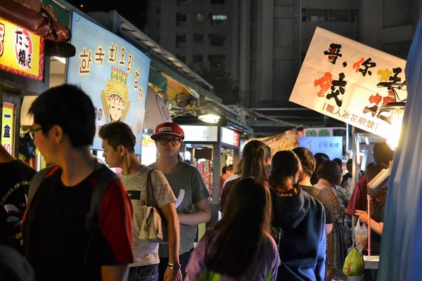 Ruifeng Mercado nocturno en Kaohsiung, mercado nocturno de Taiwán —  Fotos de Stock