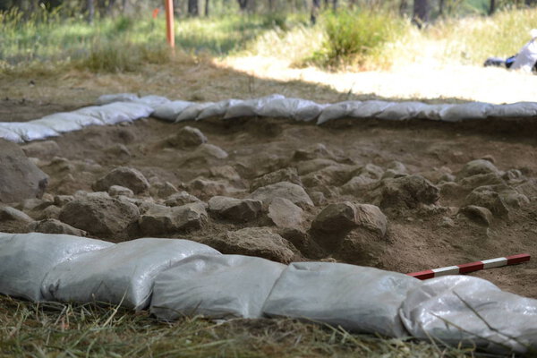 Археологические раскопки в районе Шефела, Хирбет эль-Рай Железного века, раскопки во время раскопок
