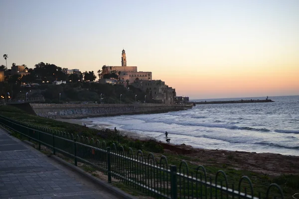 在日落时的特拉维夫老港口的看法, 老城贾法, 亚福, 以色列 — 图库照片