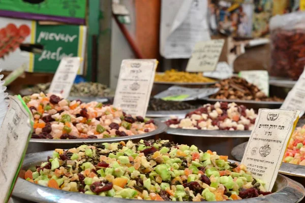 Tipos de chá em Mahane Yehuda, shuk, mercado de mercearia judaica em Jerusalém, Israel — Fotografia de Stock