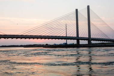 Hint Nehri giriş Köprüsü 