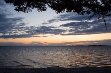 Doğu Yakası Körfezi Günbatımı