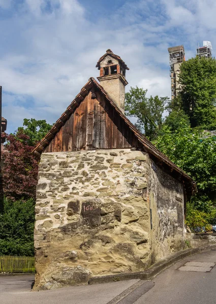 Malý Kamenný Dům Postavený Roce 1689 Starou Ulici Luzern Švýcarsko — Stock fotografie