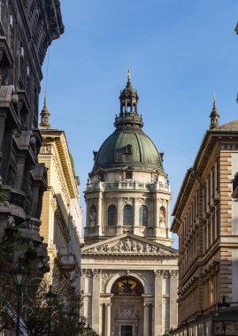 Aziz Stephen Bazilikası Budapeşte, Macaristan caddeden görüntülemek