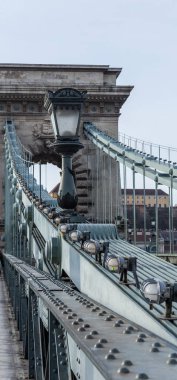 Zincir Ssecheny köprü ve fener Budapeşte, Macaristan