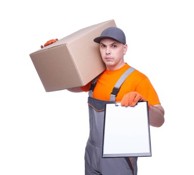 Kurye teslim kargo beyaz arka plan üzerinde izole