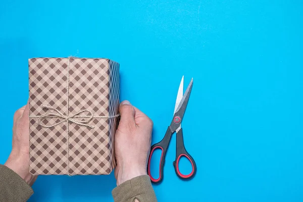 Man Presents New Year Gift Festive Packaging — Stock Photo, Image