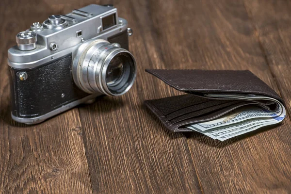 Soviético Retro Câmera Carteira Com Dinheiro — Fotografia de Stock