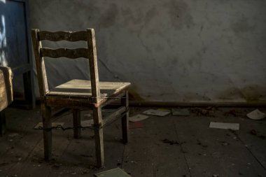 Chernobyl dışlama bölge terk edilmiş evde çocuk koltuğu
