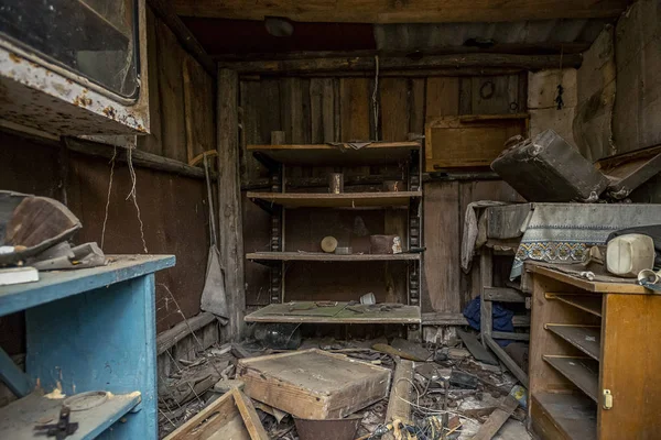 mess in the abandoned house of the Chernobyl exclusion zone