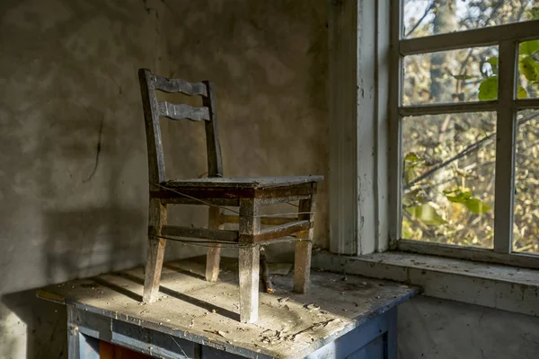 Cadeira Infantil Casa Abandonada Zona Exclusão Chernobil — Fotografia de Stock