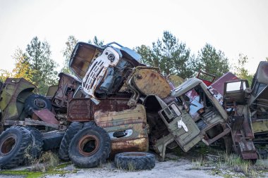 kaza tasfiye katıldı radyoaktif technik terk edilmiş. askeri ve itfaiye araçları