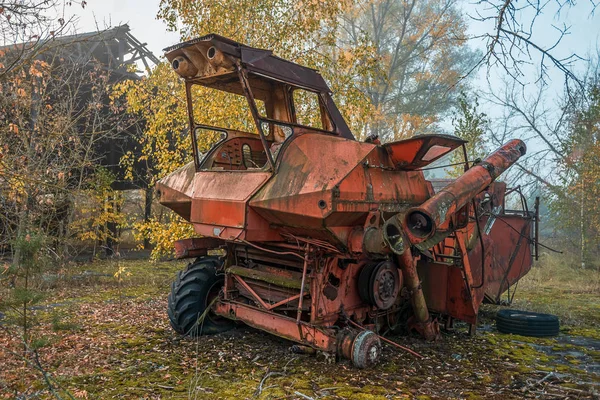 Verlassene Radioaktive Mähdrescher Nebel — Stockfoto