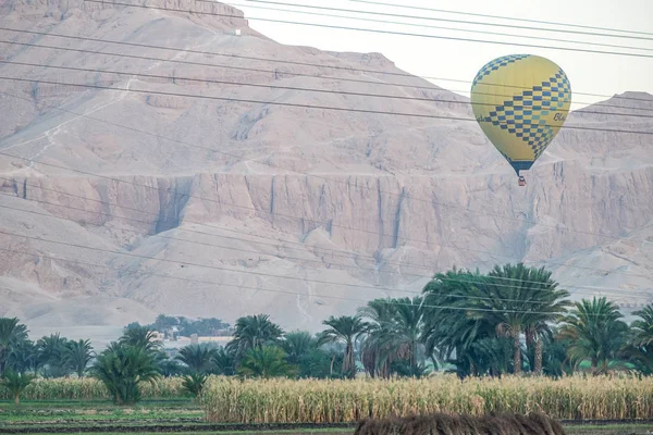 2018 Λούξορ Αίγυπτος Θερμού Αέρα Μπαλόνια Ανατέλλει Στο Sunrise Πάνω — Φωτογραφία Αρχείου