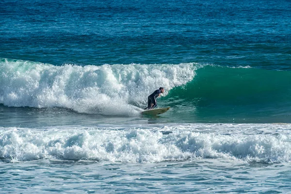 2018 Netanya Israel Surfer Rides Wave Perform Tricks Wave Sunset — Stock Photo, Image