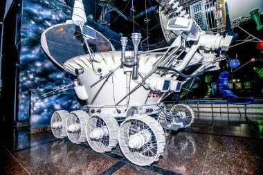 23/03/2019 Jitomir, Ukrayna, Uzay Müzesi Sovyet Lunokhod kurulumu
