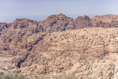Wadi Musa eteklerinde gözlem güverteden Petra Panorama görünüm