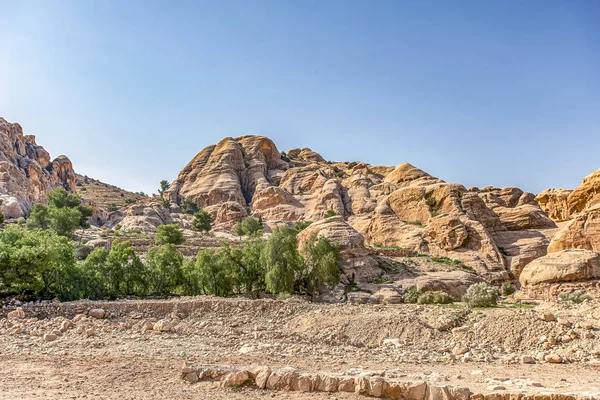 Vista Delle Montagne Insuperabili Nel Deserto Dove Inizia Piccolo Pietro — Foto Stock