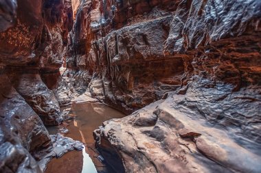 ile Ürdün çölünde Wadi Rum inanılmaz ay manzara Khazali Kanyon içinde. Wadi Rum, ay Vadisi olarak da bilinir, Ürdün-görüntü