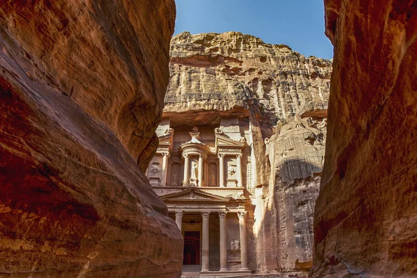 Niewiarygodne Mistyczne Spojrzenie Grób Khazneh Skarb Skarbu Petra Jordania Wizerunek — Zdjęcie stockowe