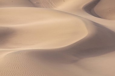 Dasht-e-Lut, Lut çölü, dünyanın en sıcak çöl, aynı zamanda Kalut Çölü olarak bilinen eşsiz kum tepeleri