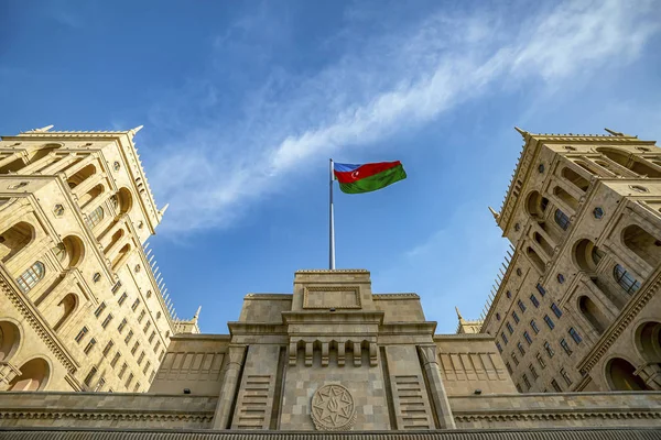 Bakü Hükümet Konağı, Aynı zamanda Hükümet Konağı olarak da bilinir