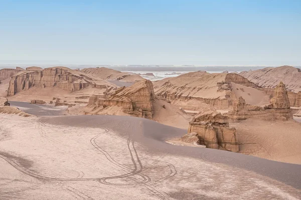 Oöverträffade Landskap Sandiga Klippor Dasht Lut Lut Desert Hetaste Öknen — Stockfoto