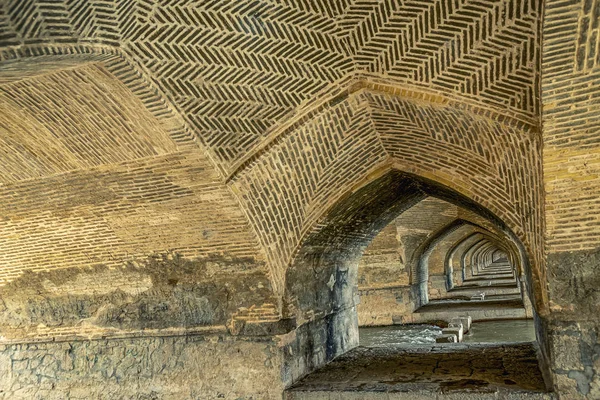 Vista Panorámica Con Arcos Bajo Puente Pol Esfaha Irán Image — Foto de Stock