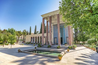 Şiraz'daki Saadi Türbesi, İran