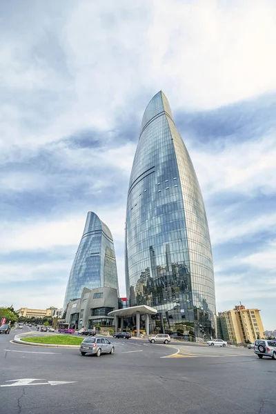 2019 Baku Bela Vista Das Torres Chamas Edifícios Icônicos Baku — Fotografia de Stock