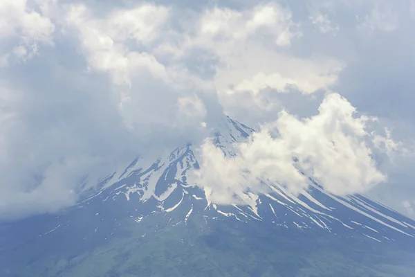 Uitzicht Bewolkte Berg Ararat Van Iraanse Kant Buurt Van Soraya — Stockfoto