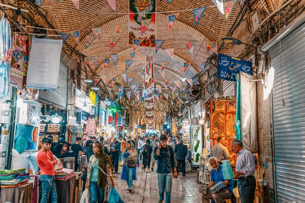 2019 Teherán Teherán Tartomány Irán Zsúfolt Utcáin Teherán Grand Bazaar — Stock Fotó