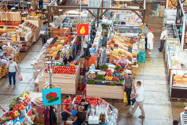 2019 Kiev Ucrania Pabellón Del Mercado Agrícola Cubierto Con Gran — Foto de Stock