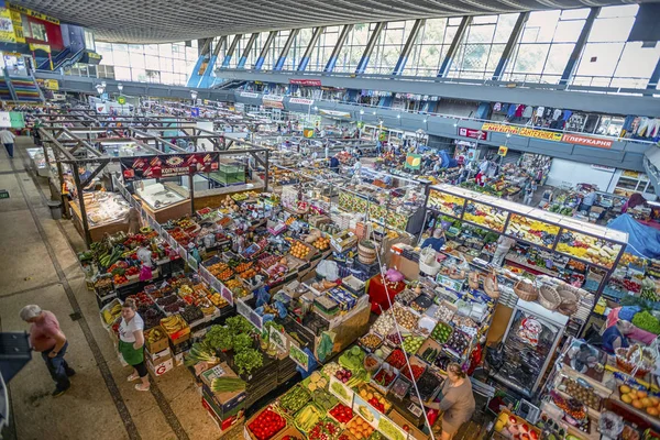 2019 Kiev Ucrania Pabellón Del Mercado Agrícola Cubierto Con Gran — Foto de Stock