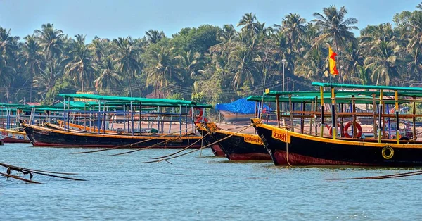 2019 Индия Махараштра Мальван Традиционная Деревянная Рыбалка Туристические Лодки Бухте — стоковое фото